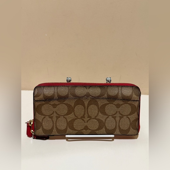 Coach Peyton Signature Slim Top Wallet - Picture 2 of 15